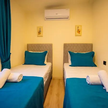 Star Hotel 4*