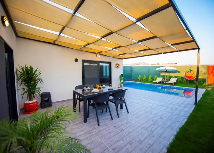 Star 4* Φετιγιέ